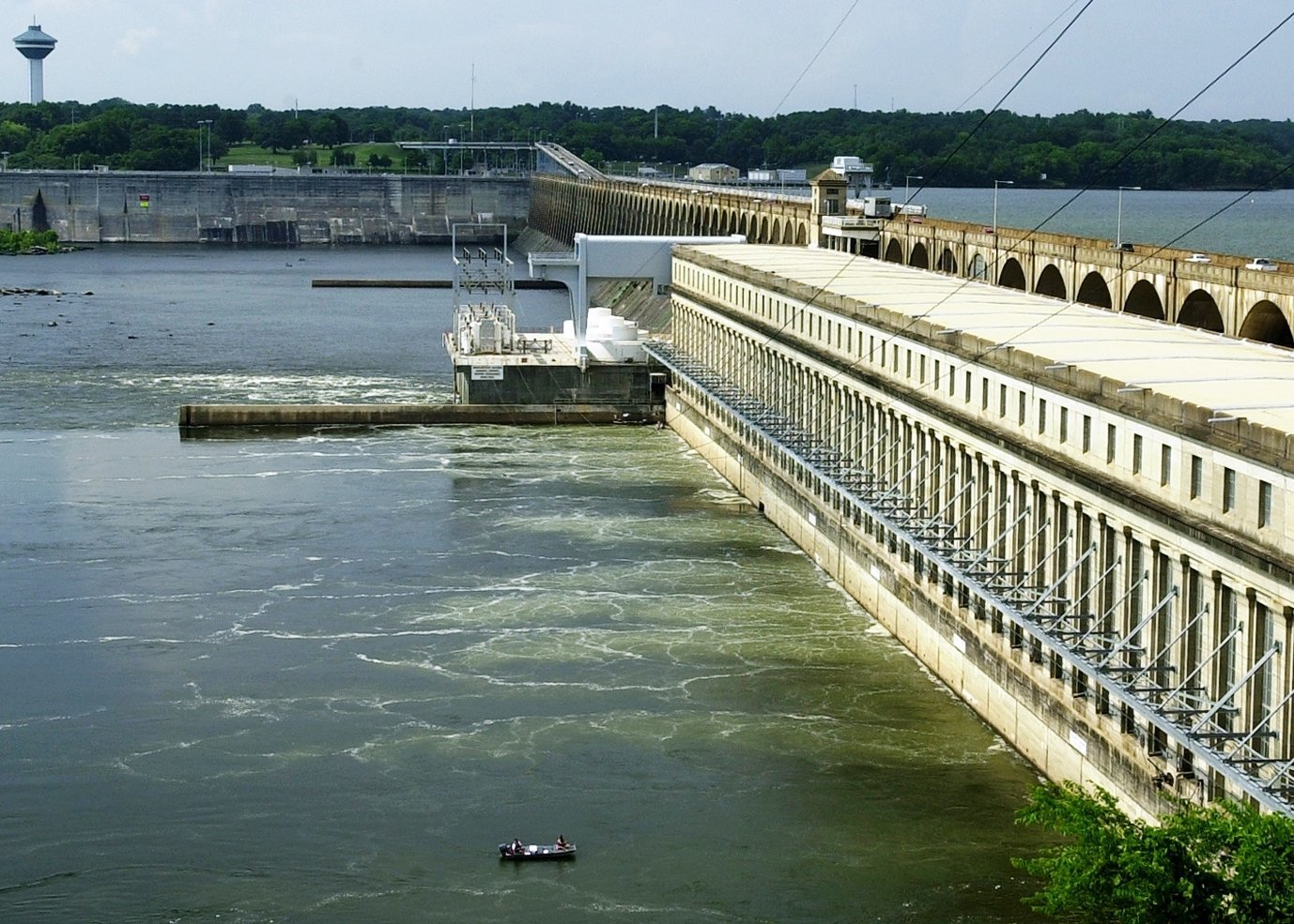 Wilson Dam and Reservoir 