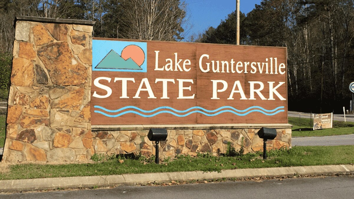 sign at lake guntersvile